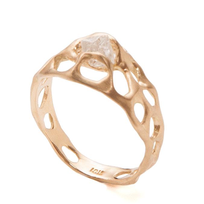 Hochzeit - Raw Diamond Engagement Ring - 18K Gold and Rough Diamond engagement ring, Unique Engagement ring, rough diamond ring, raw diamond ring,Bio E