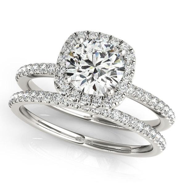 Wedding - Round Halo Engagement Ring, Forever One Halo Engagement Ring, Moissanite Engagement Ring, Halo Diamond Ring, Diamond Halo Engagement Ring