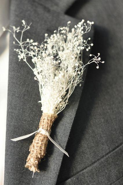 Mariage - Wedding Flowers, Fall Wedding, Country Wedding, Dried baby breath boutonniere wrapped in burlap ribbon with a touch of ivory ribbon.