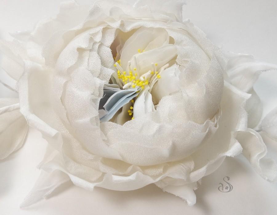 زفاف - White and Blue Bridal Hair Piece,  Silk Flowers Headpiece, Natural Silk Bridesmaid Accessories, Decorative Floral Accent, Floral Headwear