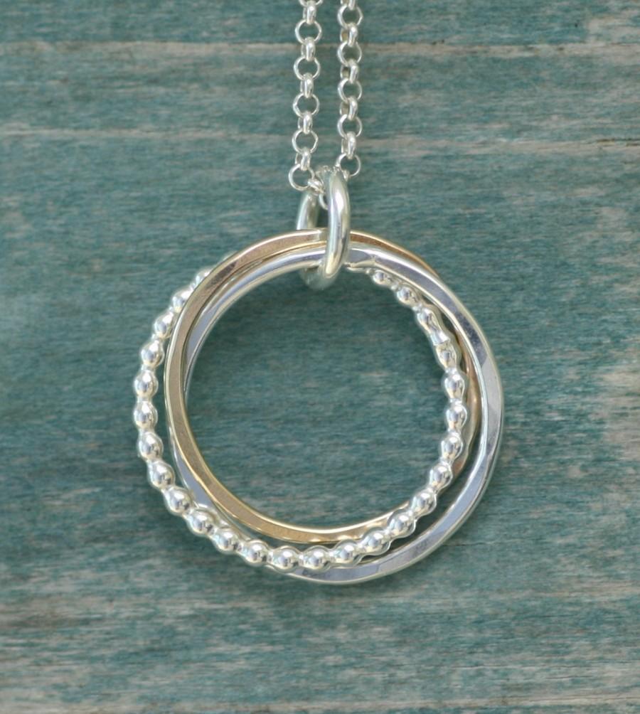 Mariage - 3 year anniversary gift, 3 linked circles necklace, 3 sister jewelry, 3 bridesmaid necklace, russian rings jewelry - Lilia