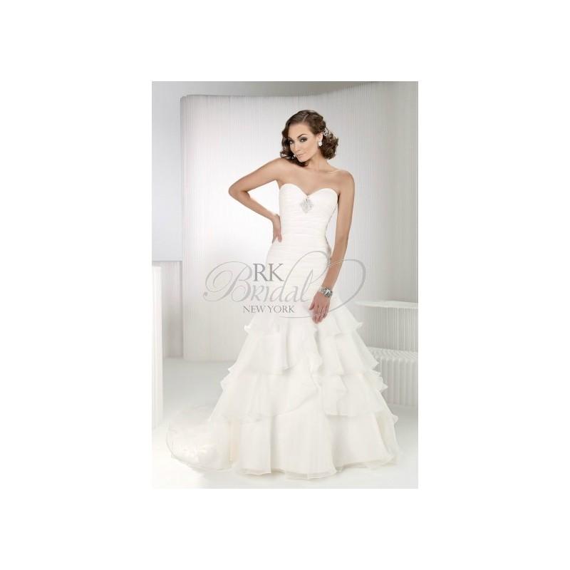 Hochzeit - Private Label By G Spring 2011 - Style 1415 - Elegant Wedding Dresses