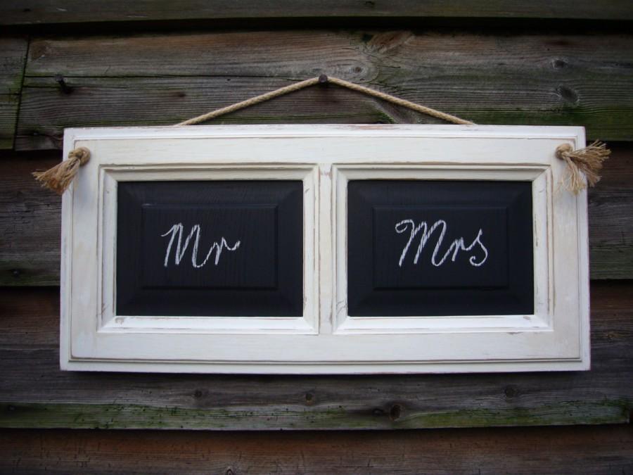 Hochzeit - Wedding Chalkboard - Framed Chalkboard - Rustic Chalkboard - Hanging Blackboard - White Wedding UK - Mr and Mrs Decor - Couples Gift