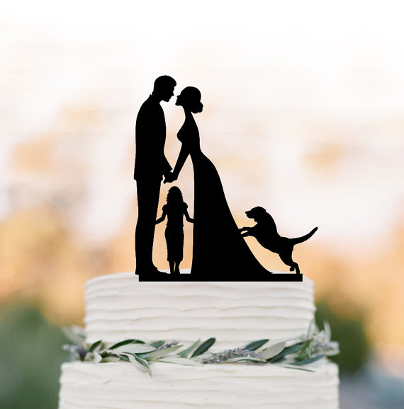 Свадьба - bride and groom Wedding Cake topper with child, family silhouette wedding cake topper with dog and girls cake topper