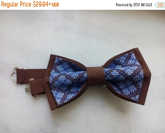 Mariage - Black Friday SALE 15%OFF nautical wedding bow tie brown bowtie with hand embroidery groom's necktie blue groomsmen ties wedding gift men bow