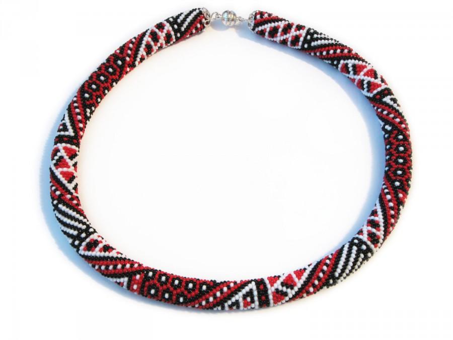 زفاف - Patchwork crochet beaded rope necklace - Geometric pattern - Seed beads jewelry - Red, white, black - Beadwork necklace - Gift for her