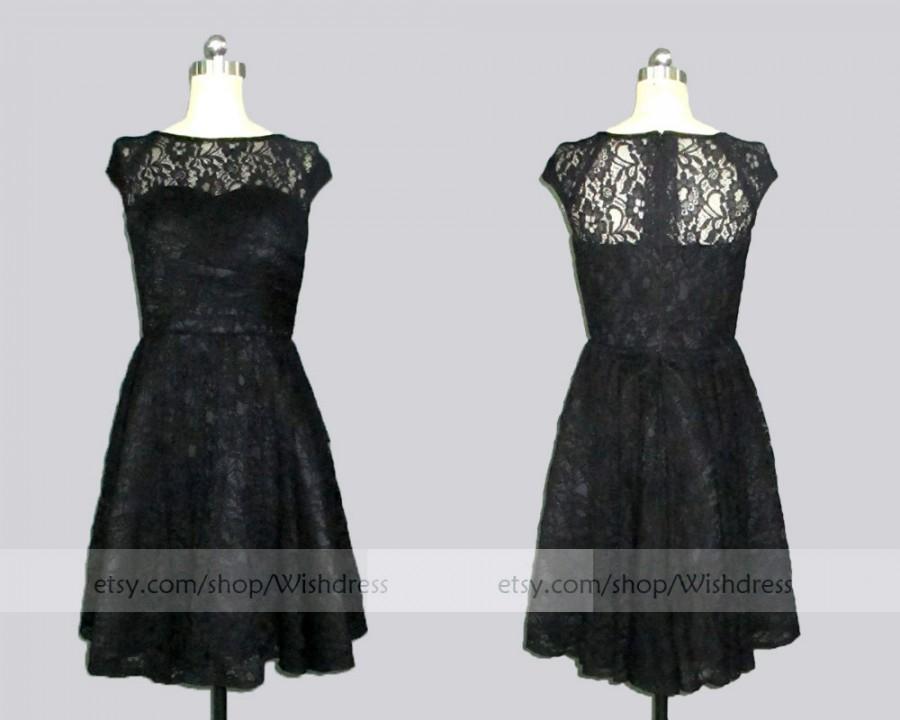 Mariage - Short Sleeves Black Lace Short Bridesmaid Dress/ Cocktail Dress/Short Prom Dress/ Formal Dress/ Homecoming Dress/ Bridal Party dress
