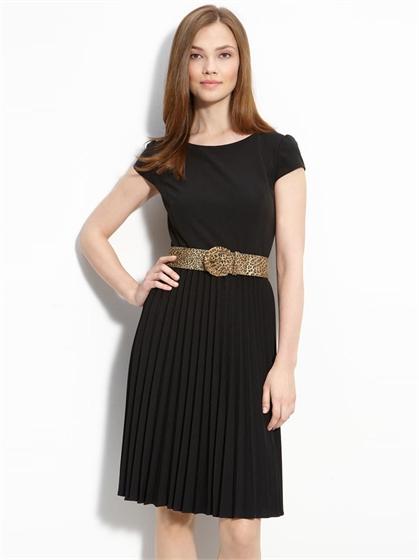 Mariage - Pleated Belted Cap Sleeve Dress