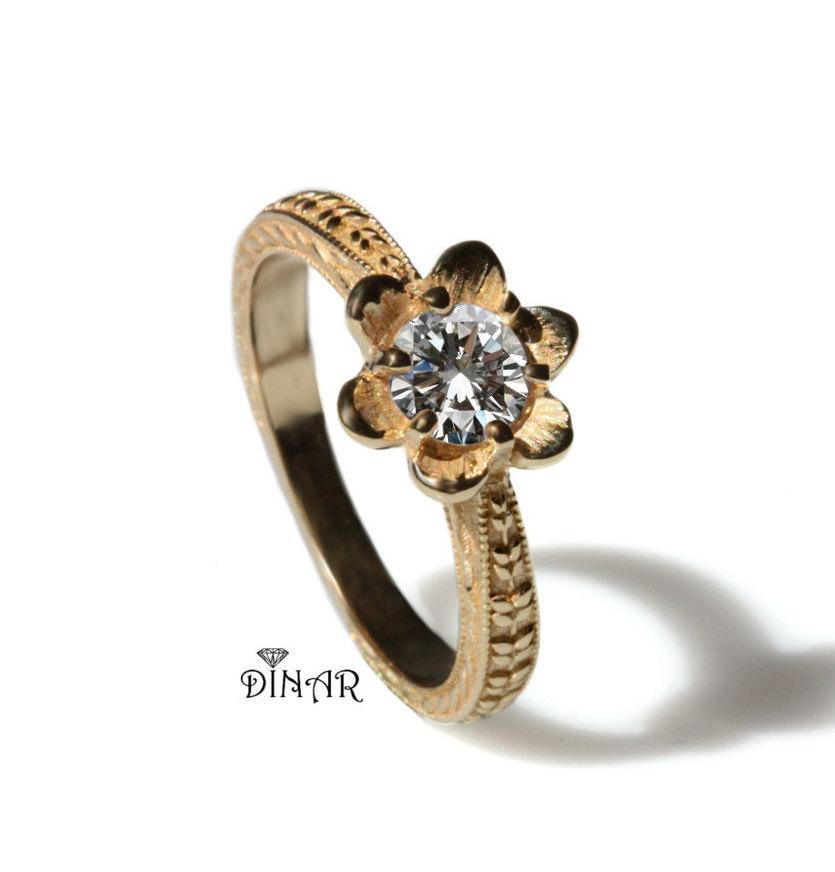 زفاف - Flower and leafs engagement ring, Art-deco leaf diamond ring, 14K Gold floral diamond Ring, solitaire diamond ring, half carat diamond ring
