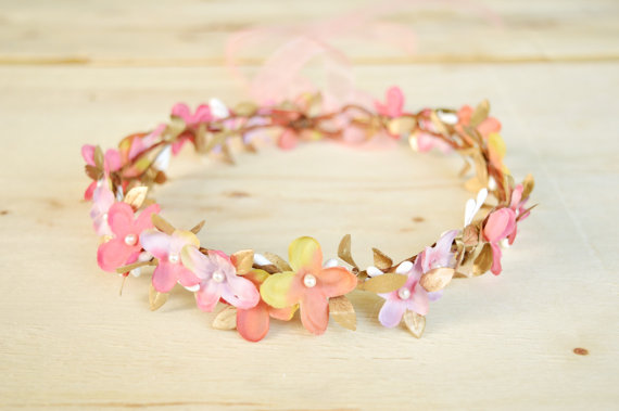 Hochzeit - Pink flower girl crown, Pink gold flower crown, Birthday hair piece, Flower halo, Gold pink hair accessories, Floral hair wreath, Pearls