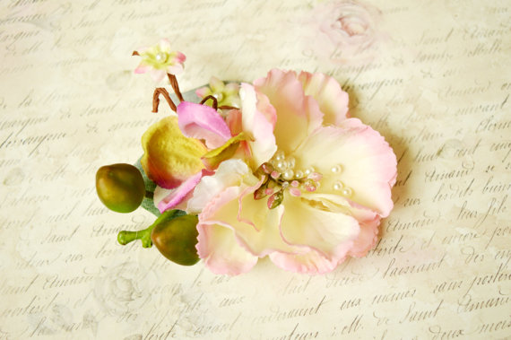 Wedding - Pink bridal hair flower, Bridal floral clip, Pale pink wedding hair piece, Wedding floral heapiece, Pink wedding hair accessories, Pearls