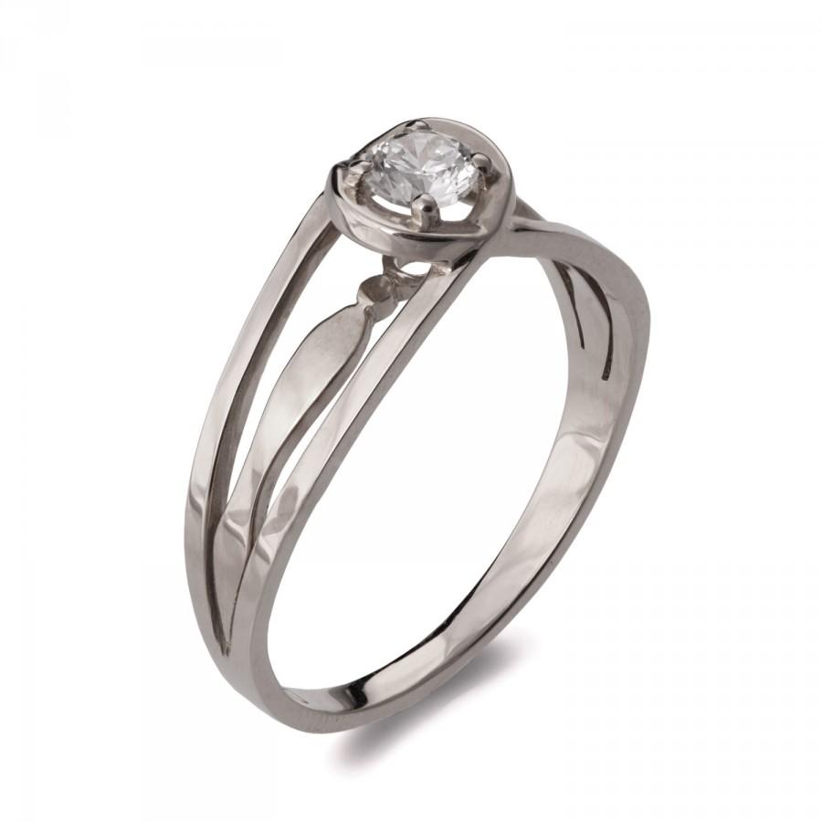 Mariage - Unique Engagement Ring, Diamond Ring, 14K White Gold and Diamond engagement ring, engagement ring, art deco, Unique Engagement Rings, ENG3