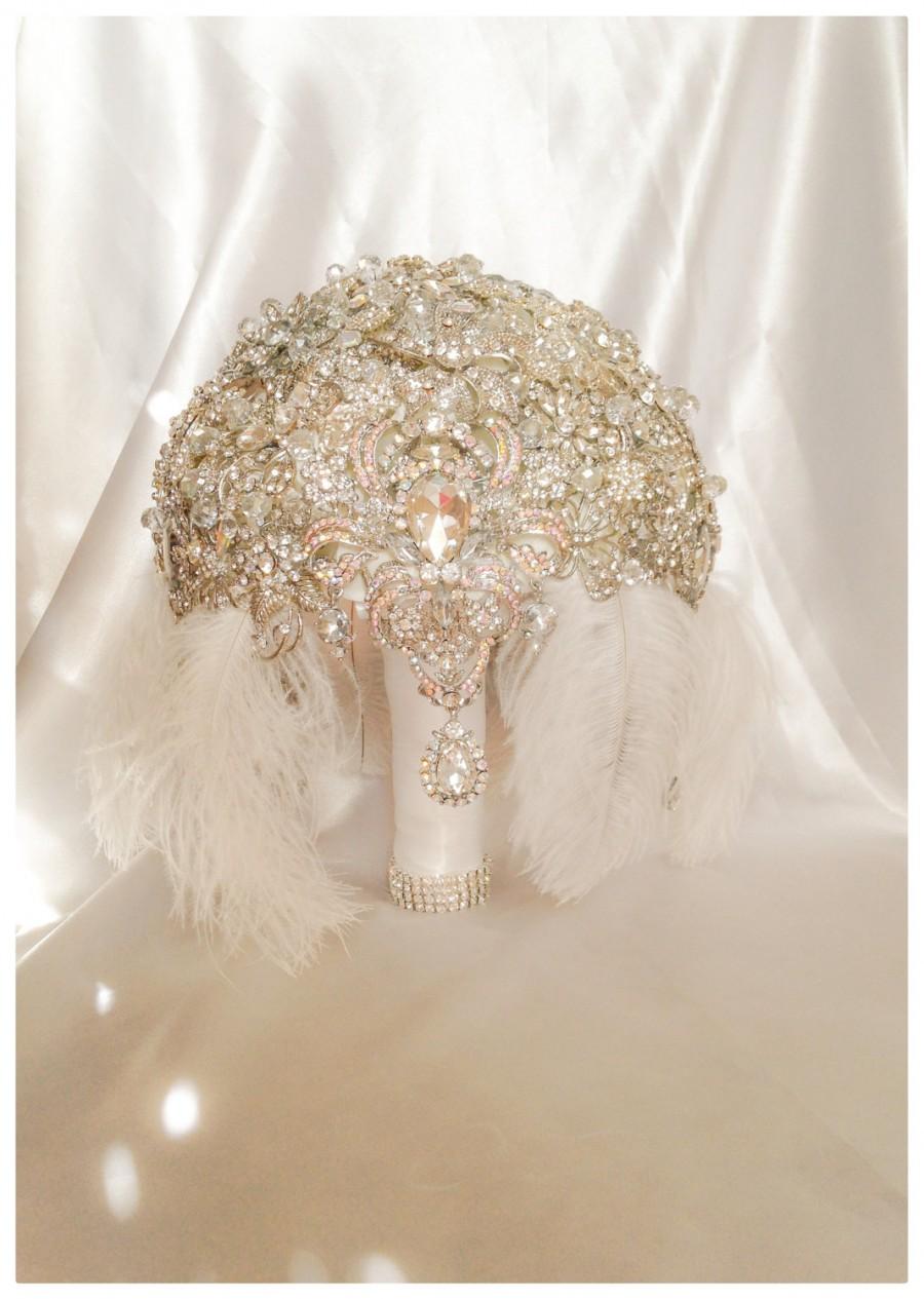 Hochzeit - Vintage 1920's Flapper Bride Great Gatsby Brooch Bouquet. Deposit on Feather Diamond Crystal Broach Bouquet with cascading jewelry