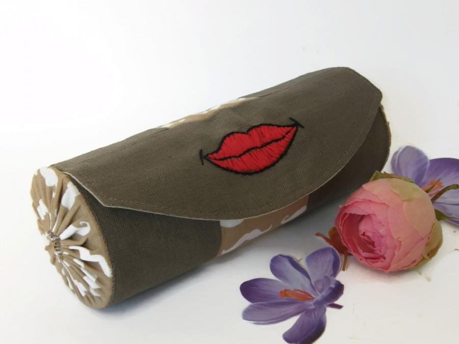 Wedding - Make Up Case, It cosmetics , Cosmetic Bag, Round Cosmetic Bag , Red lips Circular Case, Linen and mustaches cotton case