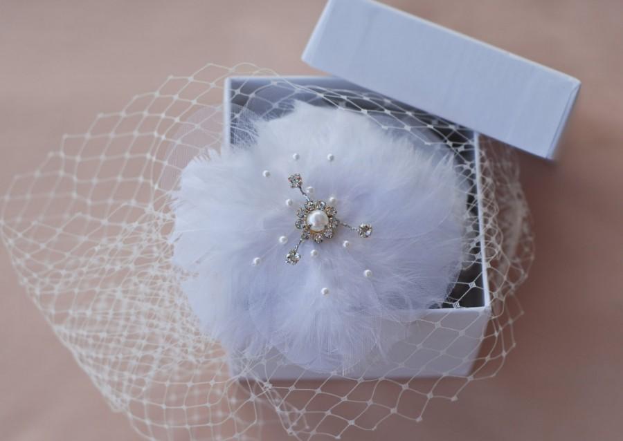 زفاف - Wedding, bride, bridal headpiece white birdcage veil, fascinator flower, feather, organza, rhinestone, crystal, pearl accents
