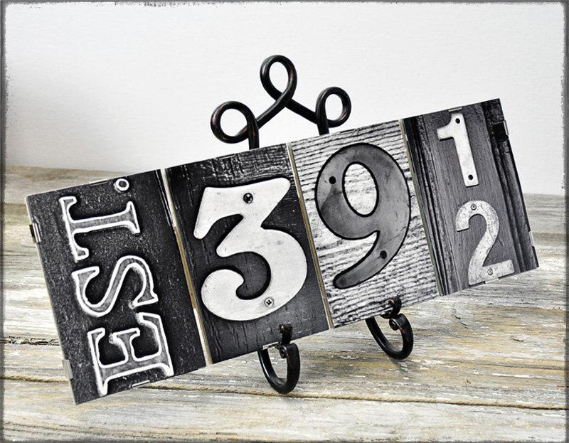 Свадьба - Framed Established Date Sign, perfect gift for Wedding or Anniversary, 4 date photos in number Photography