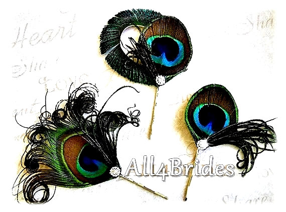 Mariage - Peacock feather hair pins, peacock weddings something blue or bridesmaids hair accessories.