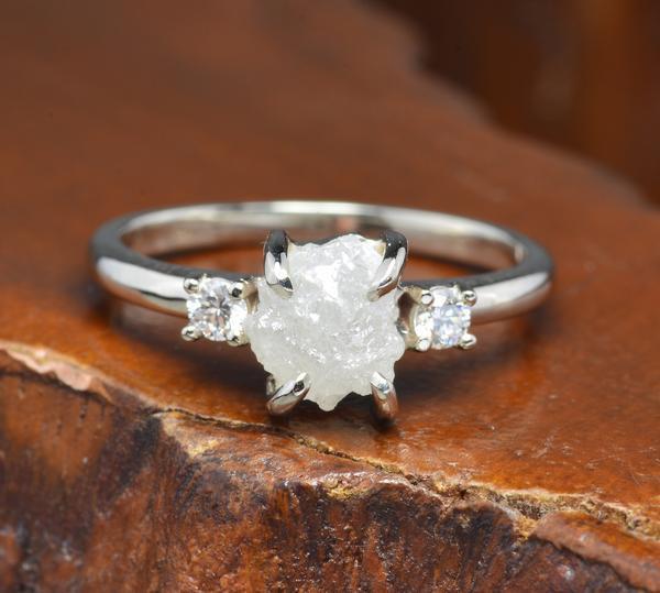 زفاف - 1.53 Carat Rough Diamond Engagement Ring, Three Stone Setting