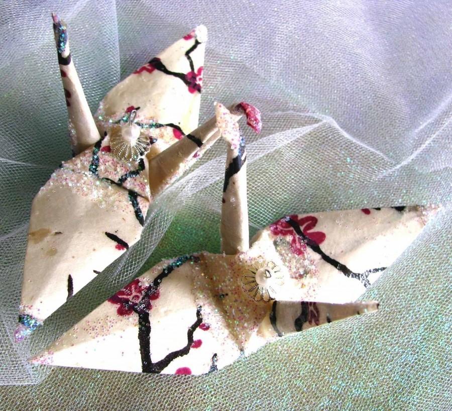 Hochzeit - Cherry Blossom Peace Crane Wedding Cake Topper Party Favor Origami Christmas Ornament Japanese Bird Ivory Lotka Paper