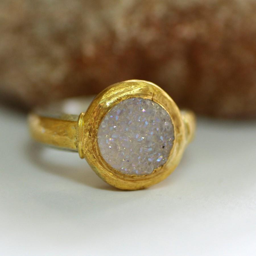زفاف - White Druzy Ring, Non Diamond Engagement Ring, Silver and Gold Drusy ring, Unique engagement ring, Alternative Engagement Ring