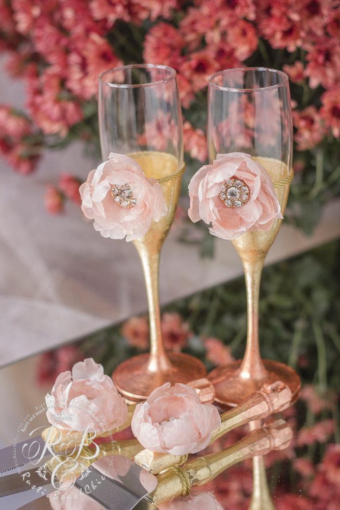 زفاف - Bronze & gold wedding, champagne flutes and cake server and knife, blush pink flowers, toasting glasses, cottage, country, barn, 4 pcs
