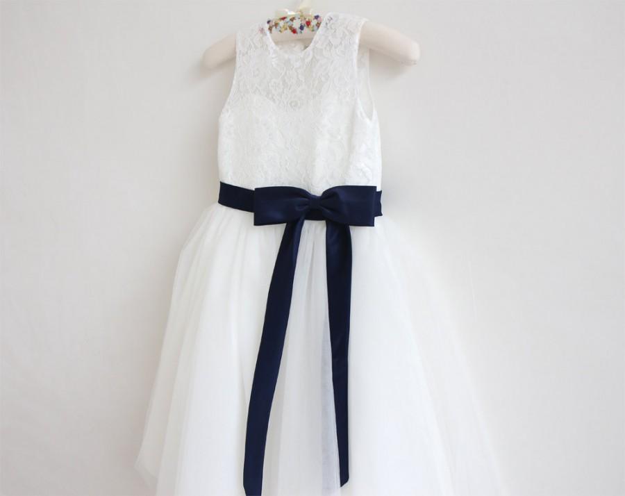 Свадьба - Ivory Flower Girl Dress Navy Baby Girls Dress Lace Tulle Flower Girl Dress With Navy Sash/Bows Sleeveless Knee-length