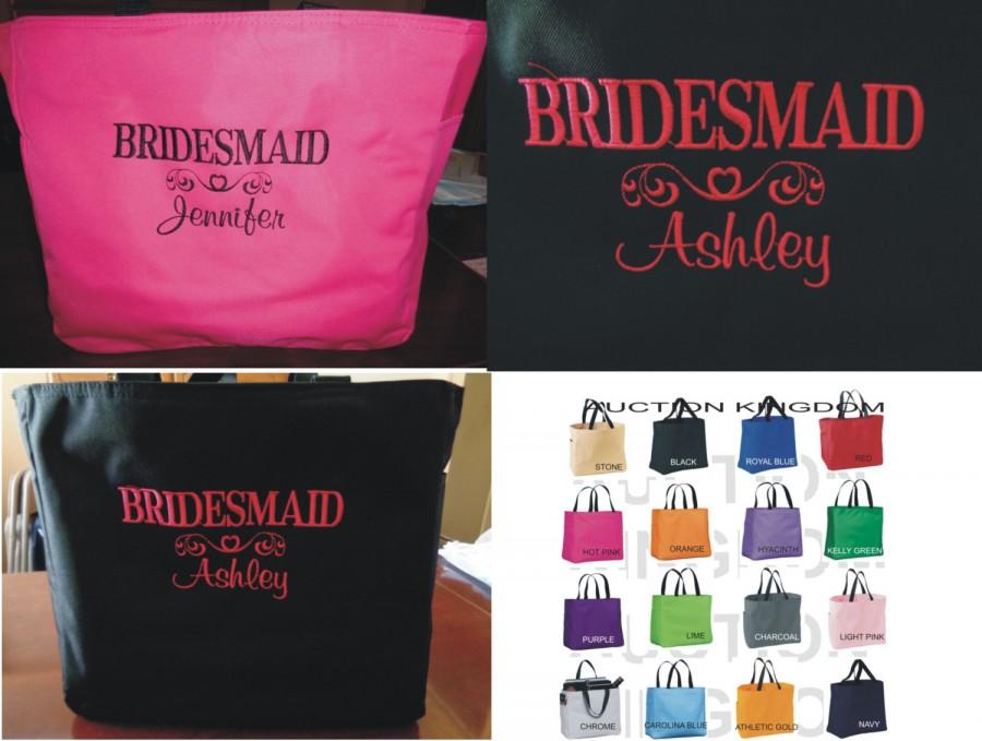 Свадьба - 6 Personalized Tote Bag Monogram Bridesmaid Gift Wedding name, title, small scroll SHOWER Personalized Embroidered