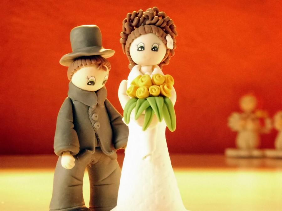 زفاف - Newlyweds couple , for a perfect wedding or dream gift, wedding cake topper , handmade, customizable