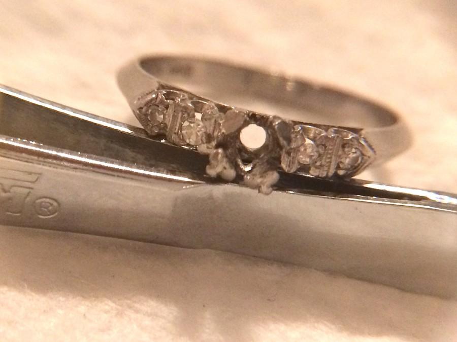 Свадьба - Platinum Engagement Ring / Wedding Ring Setting (.12-.15 carat accent stones)- Vintage Estate Solid Platinum Tiffany Style Setting Mounting