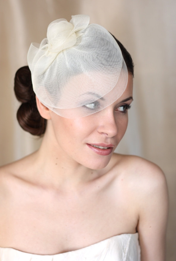 Hochzeit - Wedding Hat, Couture Bridal Hat. Ivory Bridal Hat, Wedding Birdcage Veil, Wedding Headpiece, Ivory Wedding Fascinator