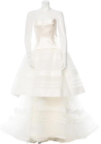 Hochzeit - Carolina Herrera Strapless Stevens Bridal Gown w/ Tags