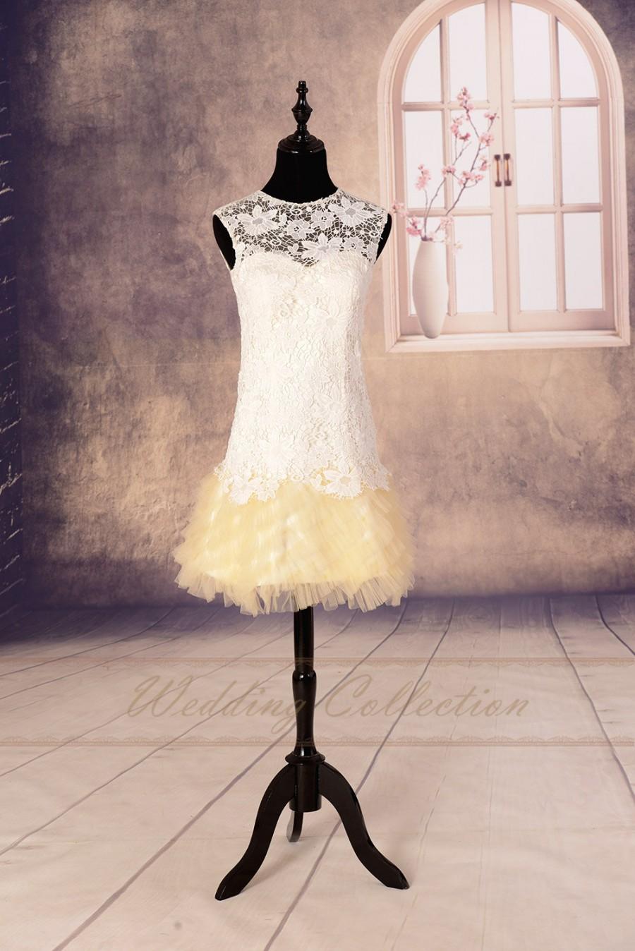 Свадьба - Short Lace Wedding Dress Bridal Gown Sheer Neckline Tulle Skirt