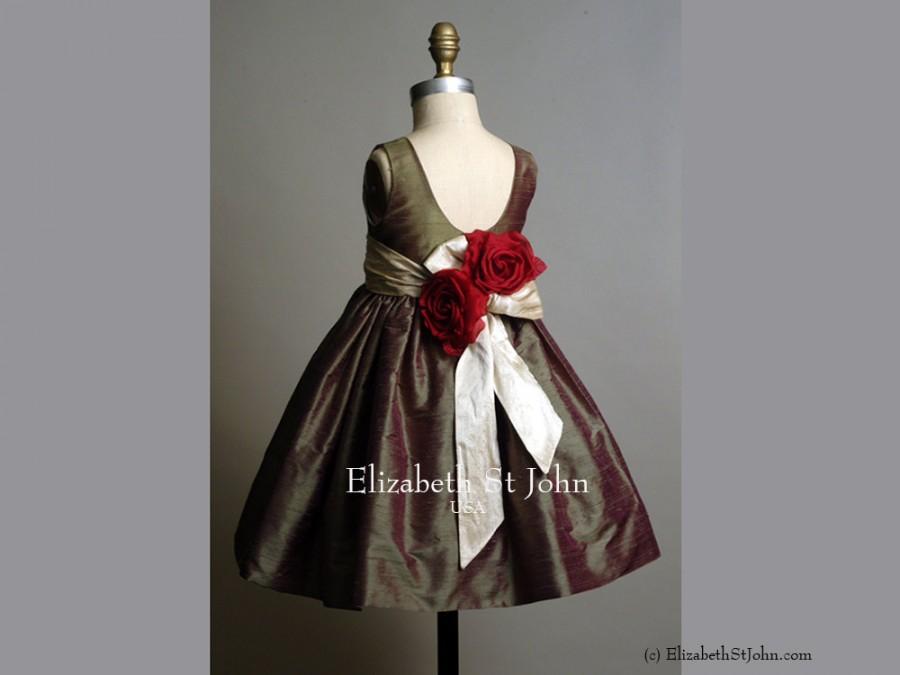 Mariage - EMILIE- Silk dupioni shantung flower girl dress - sizes 6 months to 8 in your choice of over 40 colors
