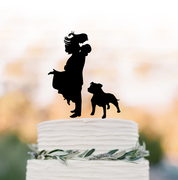 Hochzeit - bride and groom silhouette Wedding Cake topper with dog, wedding cake decor people