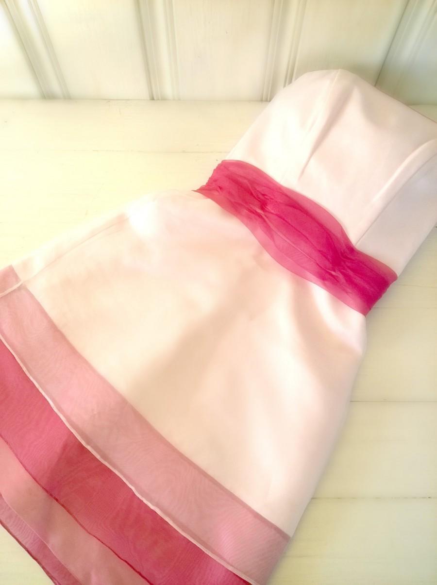 زفاف - Pink and White Bridesmaid Dress by Raylia Bridal Strapless Above-the Knee Length Formal Organza Size Small 3/4
