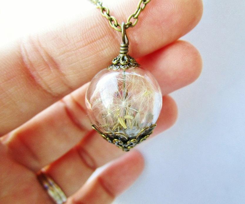 Hochzeit - Dandelion Seed Glass Orb Terrarium Necklace, Small Orb In Silver or Bronze, Bridesmaids Gifts
