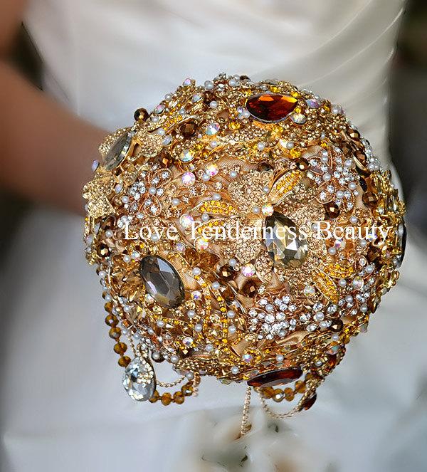 Hochzeit - Brooch Bouquet, Gold wedding bouquet, Brooch bouquet, Bridal bouquet, Jewellery bouquet, Crystal bouquet, Cascading bouquet, Jewellery decor