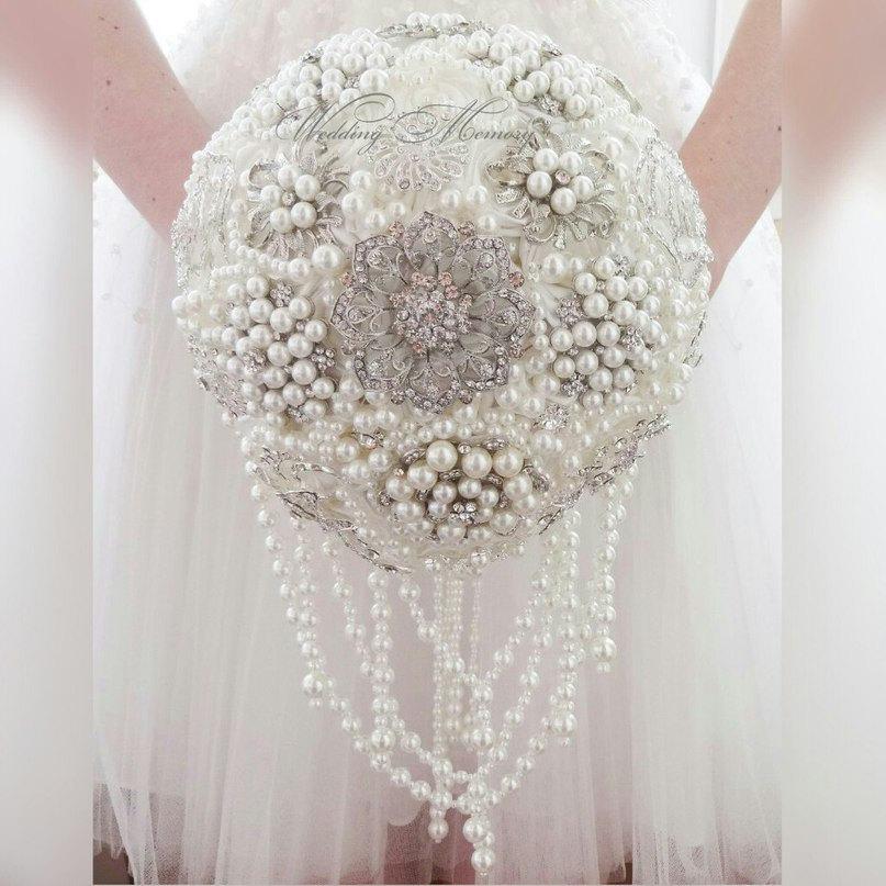 Свадьба - Pearl BROOCH BOUQUET. Full price Wedding cascading ivory pearl Brooch Bouquet by MemoryWedding