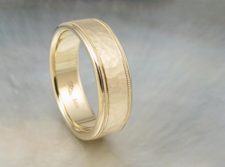 زفاف - men's wedding band with milgrain -- 7mm wide hammered wedding ring, comfort fit
