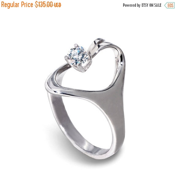 زفاف - SALE 25% OFF - ASET Sterling Silver Cz Engagement Ring, Cubic Zirconia Ring, Silver Cz Ring, Promise Ring, Unique Silver Ring