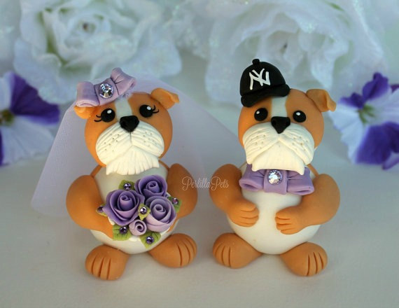Mariage - Dog wedding cake topper,  bulldog bride and groom with banner