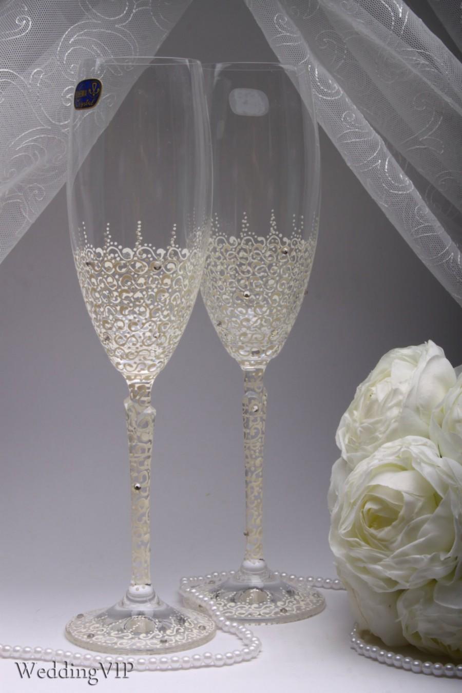Hochzeit - Glasses Ajur - Ivory Wedding champagne glasses - Hand painted Wedding glasses, Wedding glasses - summer wedding - spring wedding