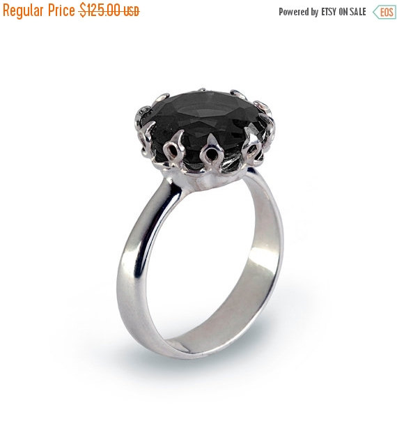 زفاف - SALE 25% OFF - CROWN Silver Promise Ring, Solitaire Engagement Ring, Silver Statement Ring, Black Gemstone Ring, Black Cz Engagement Ring