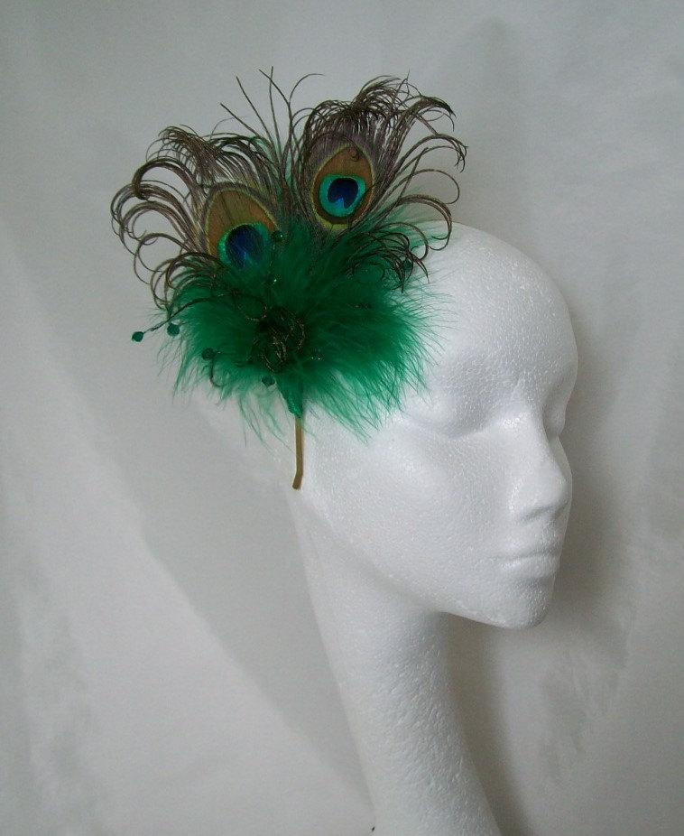 Hochzeit - Emerald Green Peacock Feather & Crystal Burlesque Vintage Steampunk Wedding Fascinator Hair Comb - Custom Made to Order