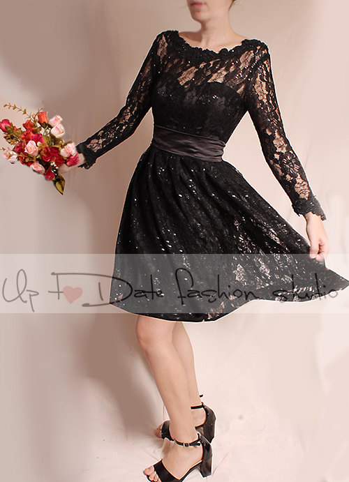 Mariage - Plus Size Little black lace mini dress /Evening /Party /Cocktail /long Sleeves /romantic dress