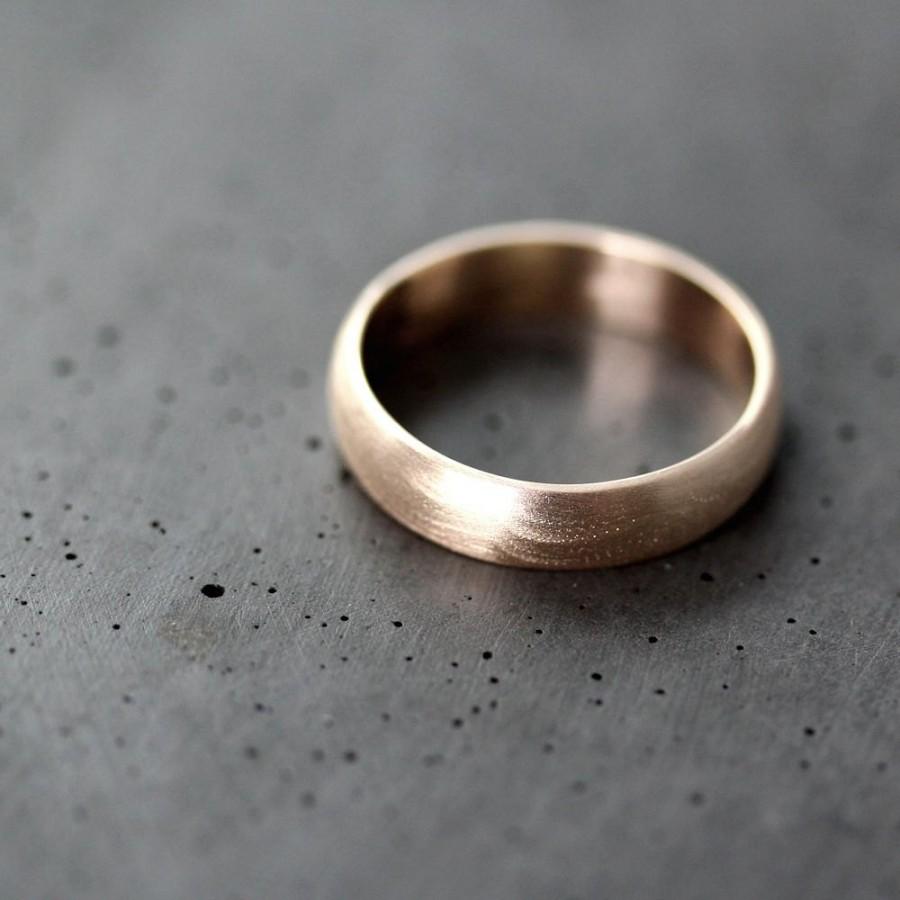 Mariage - Men's Gold Wedding Band, Recycled 10k Yellow Gold 5mm Wide Brushed Low Dome Man's Gold Wedding Ring - Made in Your Size
