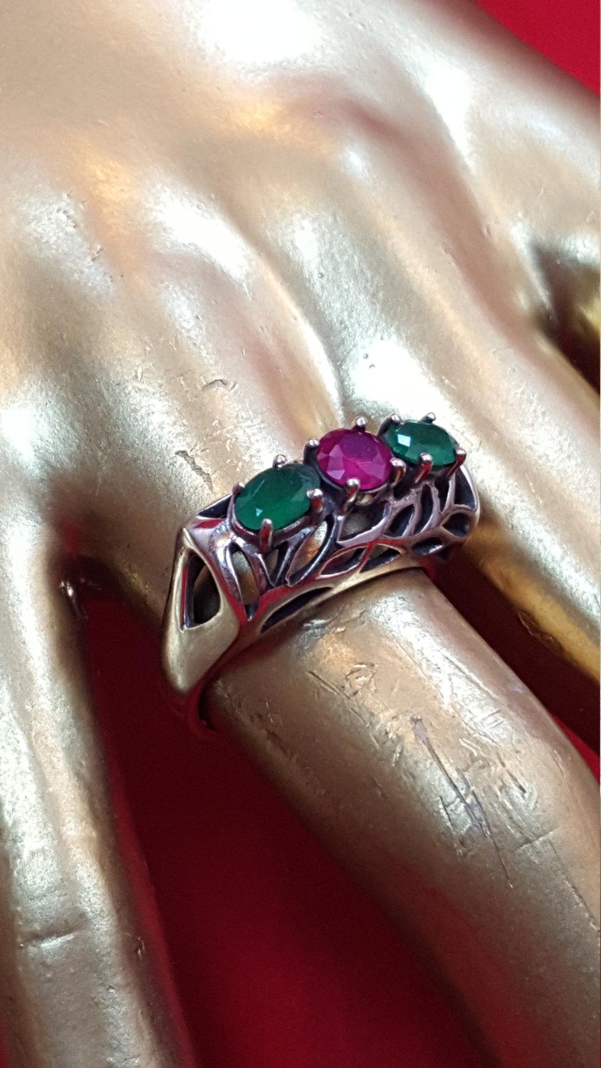 زفاف - Sterling Silver Ring.925 Stamped.Red Ruby Green Enerald Ring.Antique Ring.Art Deco Ring.Halo Ring.Promise Ring.Engagement Ring.R281