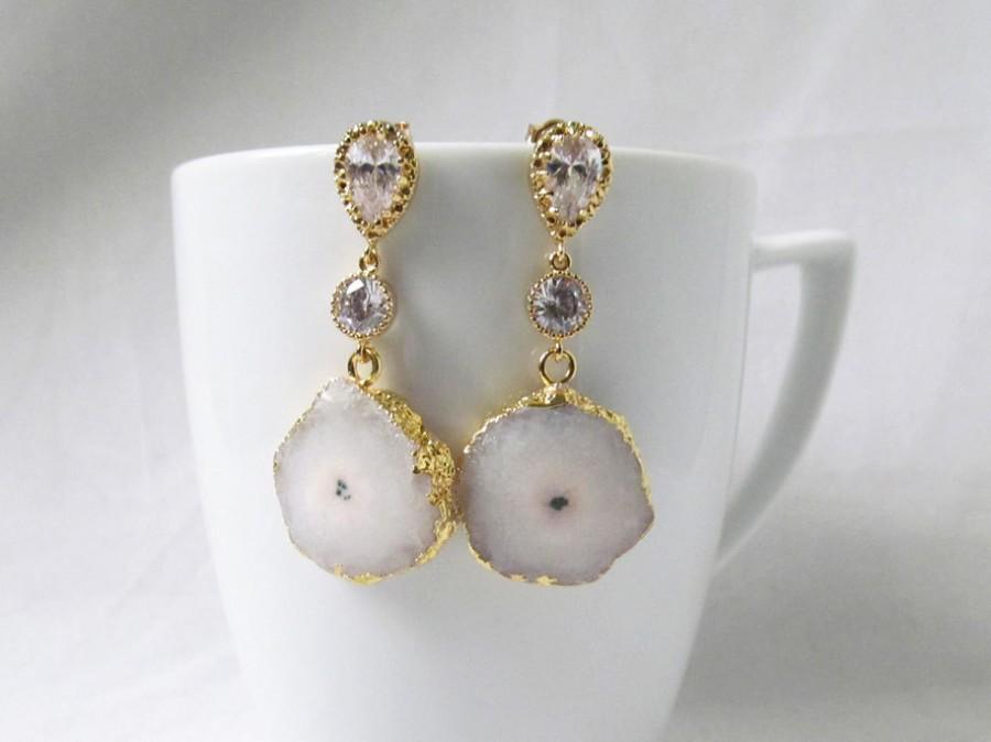 زفاف - geode earrings, white druzy earrings,  geode wedding, bridal earrings, white and gold earrings,  rose and crystal earrings, geode wedding