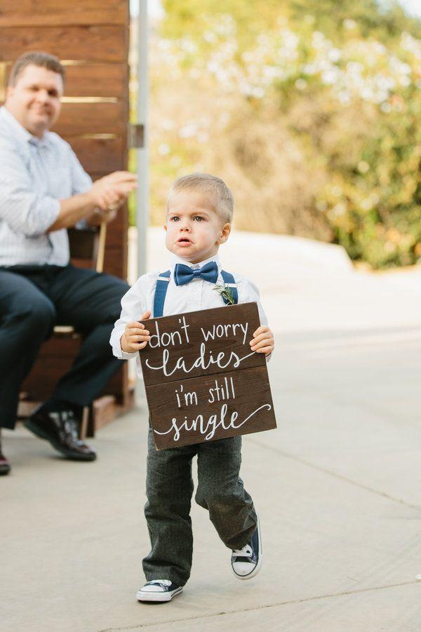 Mariage - 17 Cheeky Wedding Signs That Will Take Your Party To The Next Level