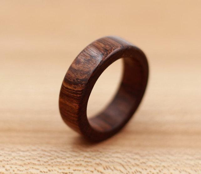 Mariage - Brown Ebony Ring - Guayacan Wood - Custom Wood Ring - Unique Wedding Ring - Wedding Ring - Wooden Ring - Mens Jewelry - 5 Year Anniversary